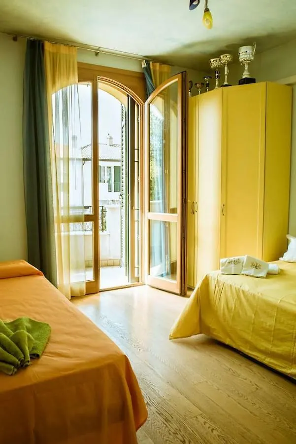 Villa Con Piscina A Rimini Italy