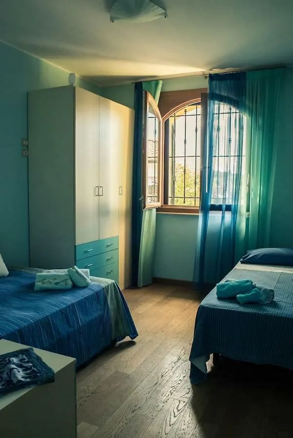 Villa Con Piscina A Римини 0*,