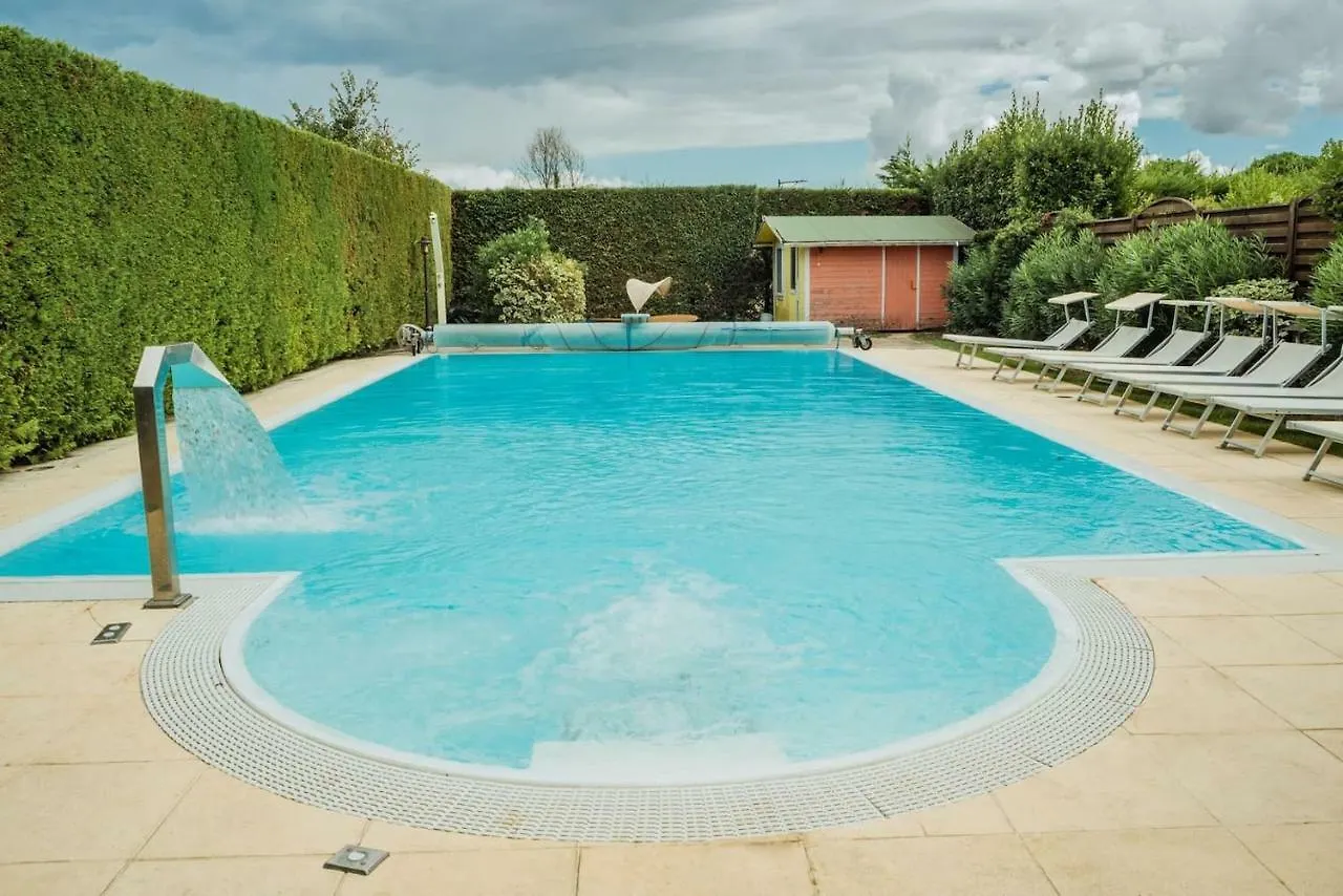 Villa Con Piscina A Римини